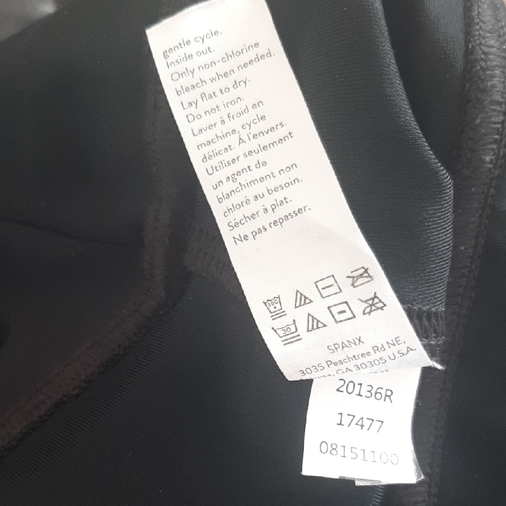 SPANX🖤FAUX LEATHER MOTO BLACK Shiny Black Leggings (STYLE 20136R) SIZE LARGE - Picture 8 of 9